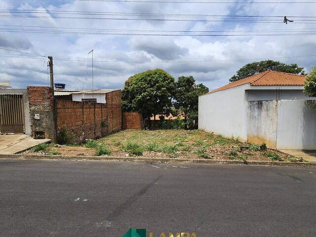 #772 - Terreno para Venda em Monte Alto - SP