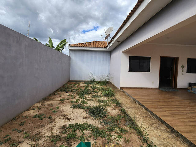 Casa para Venda em Monte Alto - 4