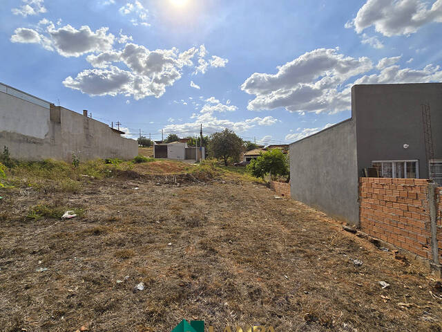 Venda em Jardim Imperial - Monte Alto