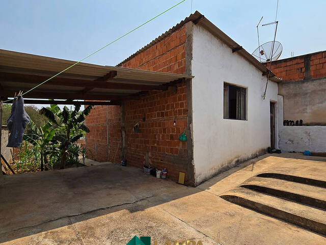 #942 - Casa para Venda em Monte Alto - SP - 2