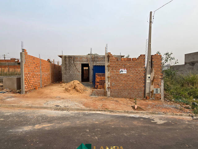 #902 - Casa para Venda em Monte Alto - SP