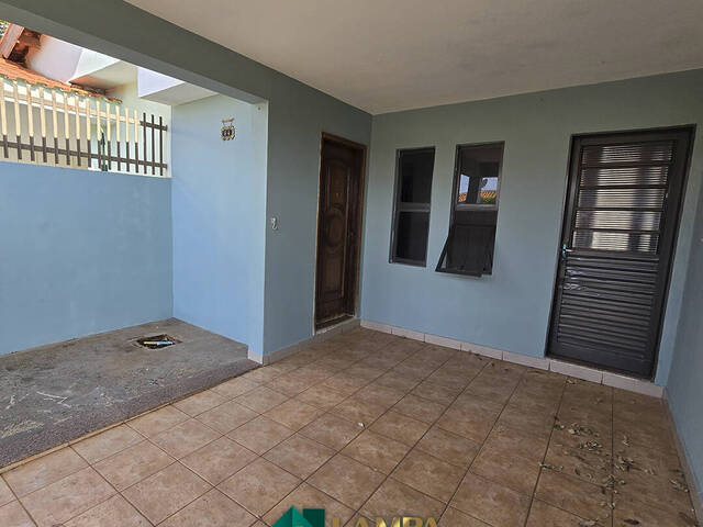 #963 - Casa para Venda em Monte Alto - SP - 2