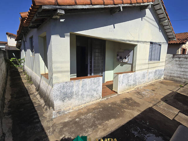 #973 - Casa para Venda em Monte Alto - SP - 2